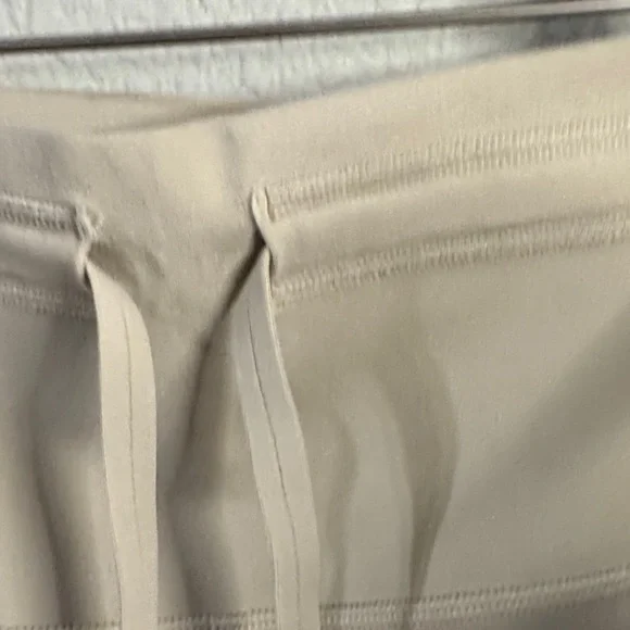 Athleta Salutation Cargo Tight - Picture 8 of 9